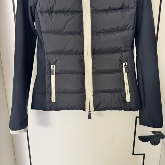 MONCLER GRENOBLE Hooded paneled twill and quilted stretch-shell down jacket - Picture 7 of 15
